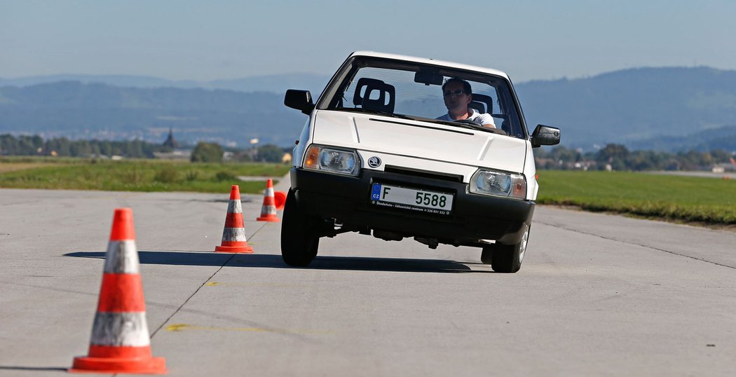 Škoda Favorit sedan