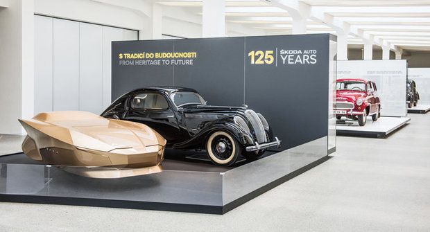 S tradicí do budoucnosti: Výstava k 125. narozeninám automobilky Škoda