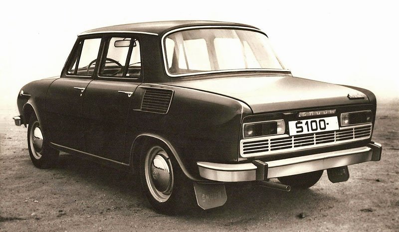 Škoda 100