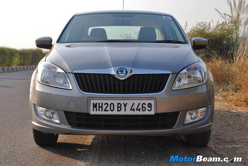 Škoda Rapid by Motorbeam.com