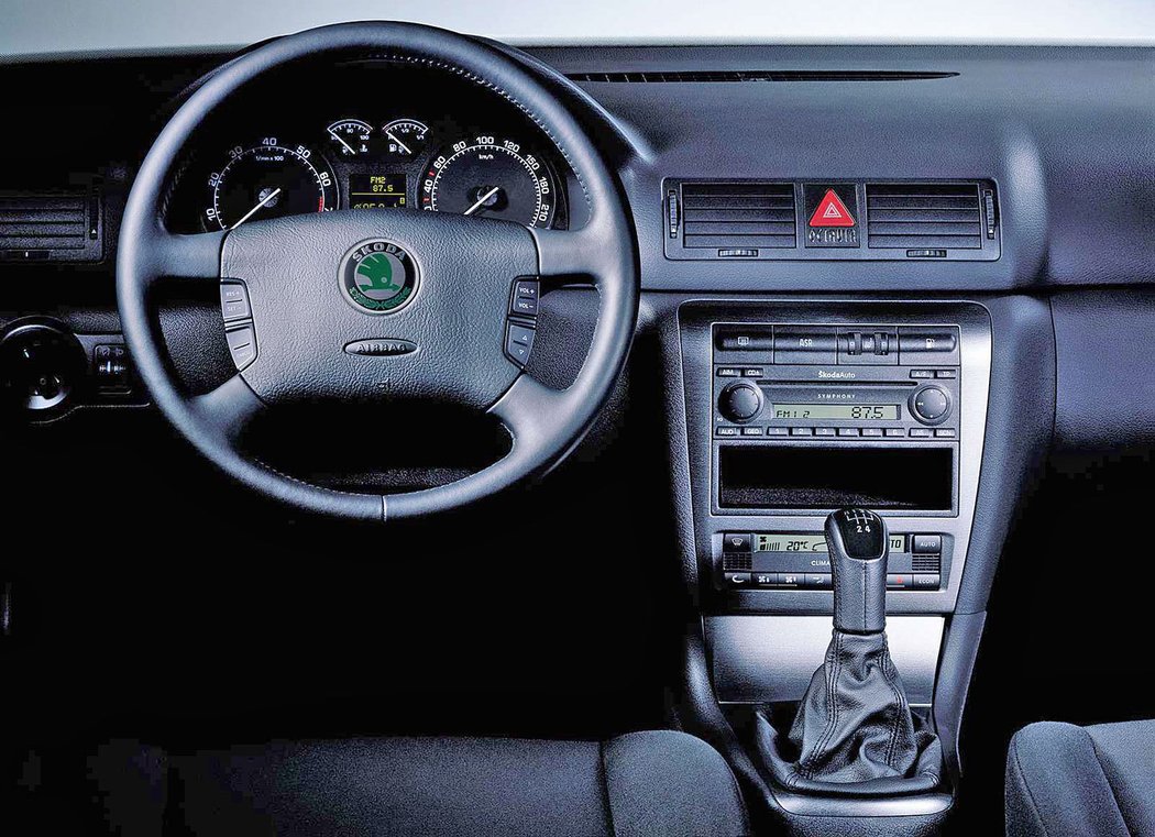 Škoda Octavia Business (2002)