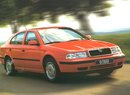 Kolik stála Škoda Octavia v roce 1998? Za ABS se připlácelo 26.500 Kč!