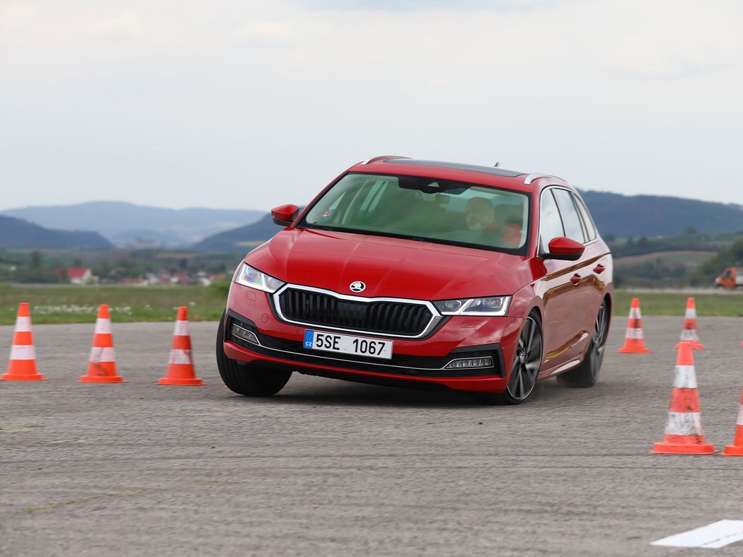 Škoda Octavia Combi 2.0 TDI 7DSG