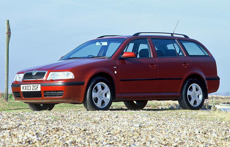 Škoda Octavia Combi 4x4 UK (2001)