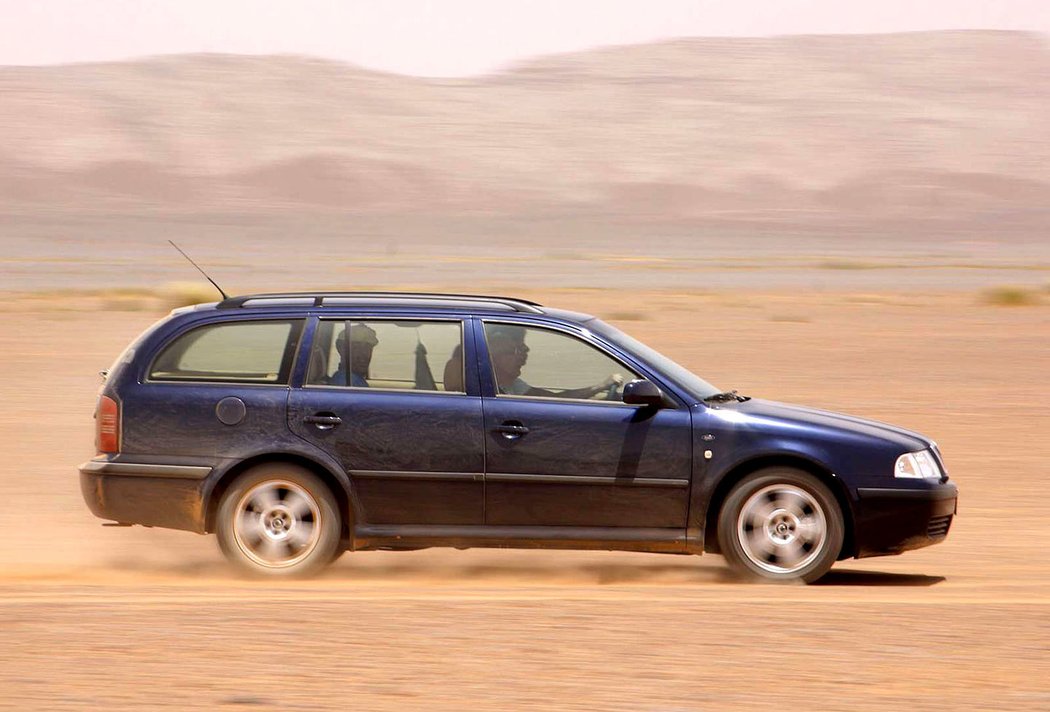 Škoda Octavia Combi 4x4 (2003)