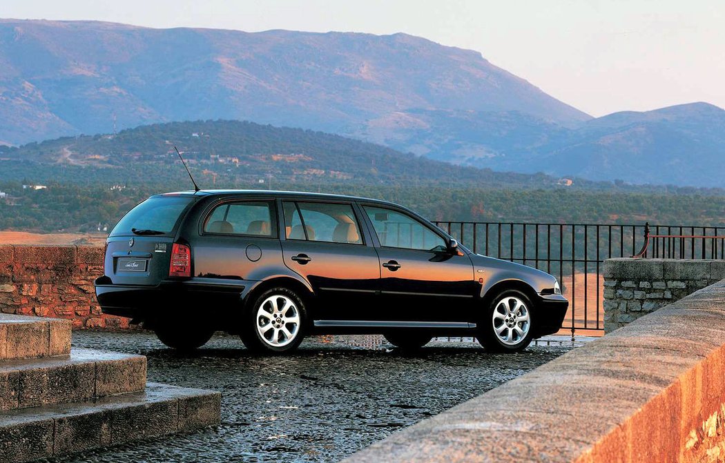 Škoda Octavia Combi Laurin & Klement (2001)