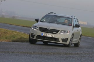 Škoda Octavia Combi RS 2.0 TDI DSG