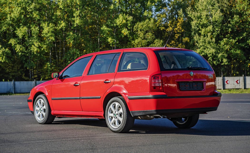 Škoda Octavia Combi (1998)