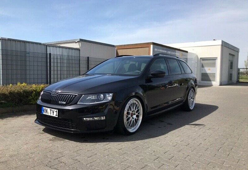 Škoda Octavia Combi 2.0 TSI RS