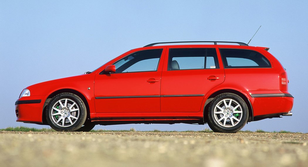 Škoda Octavia Combi vRS (2003)