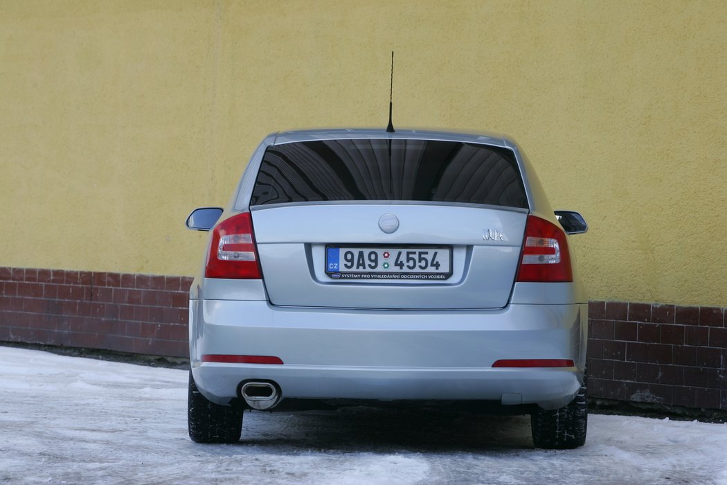 Škoda Octavia Coupé