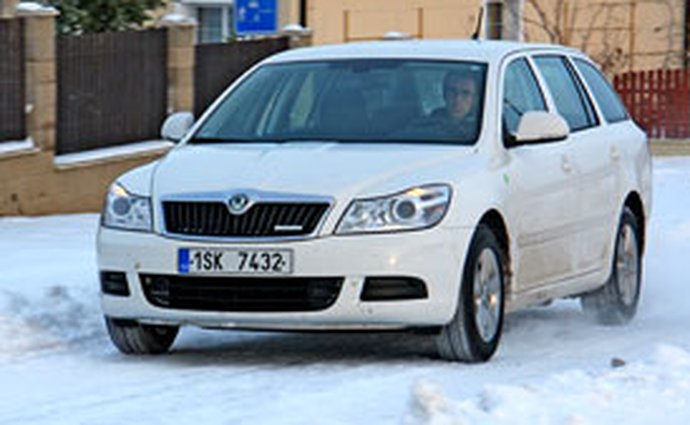 Na Islandu stále vládne Škoda Octavia