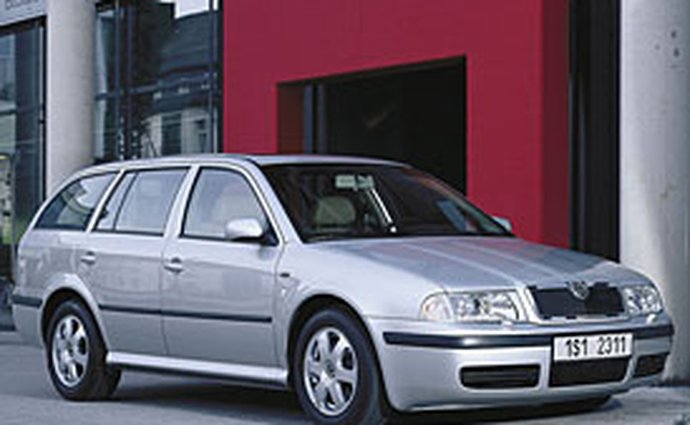 Škoda Octavia Combi Tour za cenu liftbacku (úspora 55 tisíc Kč)