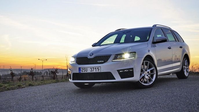 Škoda Octavia RS Combi 2.0 TDI DSG