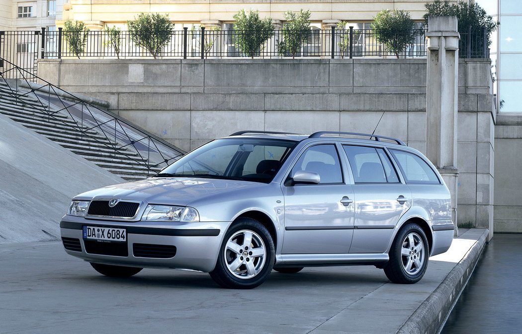 Škoda Octavia Combi (2001)