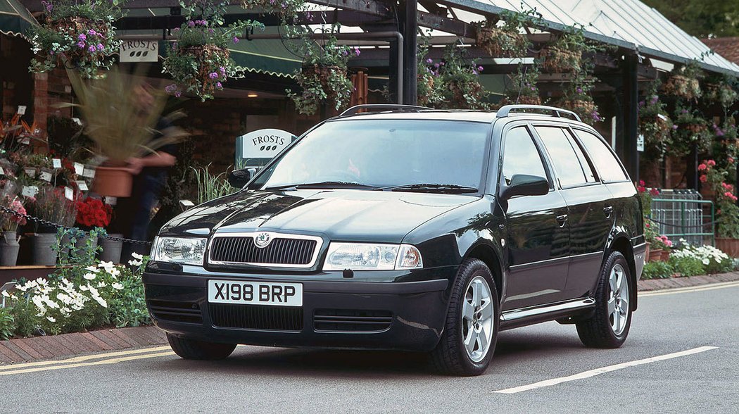 Škoda Octavia Combi UK (2001)