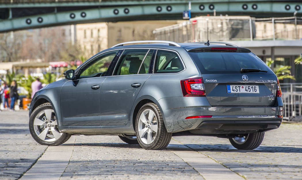 Škoda Octavia Combi 1.5 G-Tec DSG