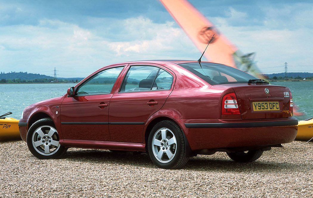 Škoda Octavia UK (2001)