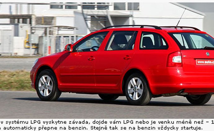 skoda octavia strednitrida lpg testy