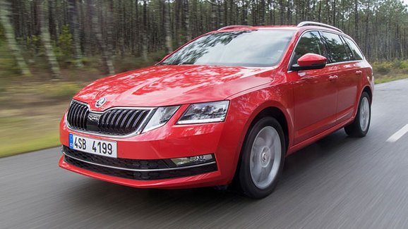 Škoda odhalila nové ceníky. Superb pořídíte jen s turbodieselem, Octavia už nabízí 1.5 TSI