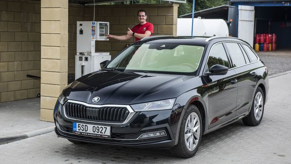 TEST Škoda Octavia 1.5 TSI LPG – Jak funguje s netovární přestavbou?