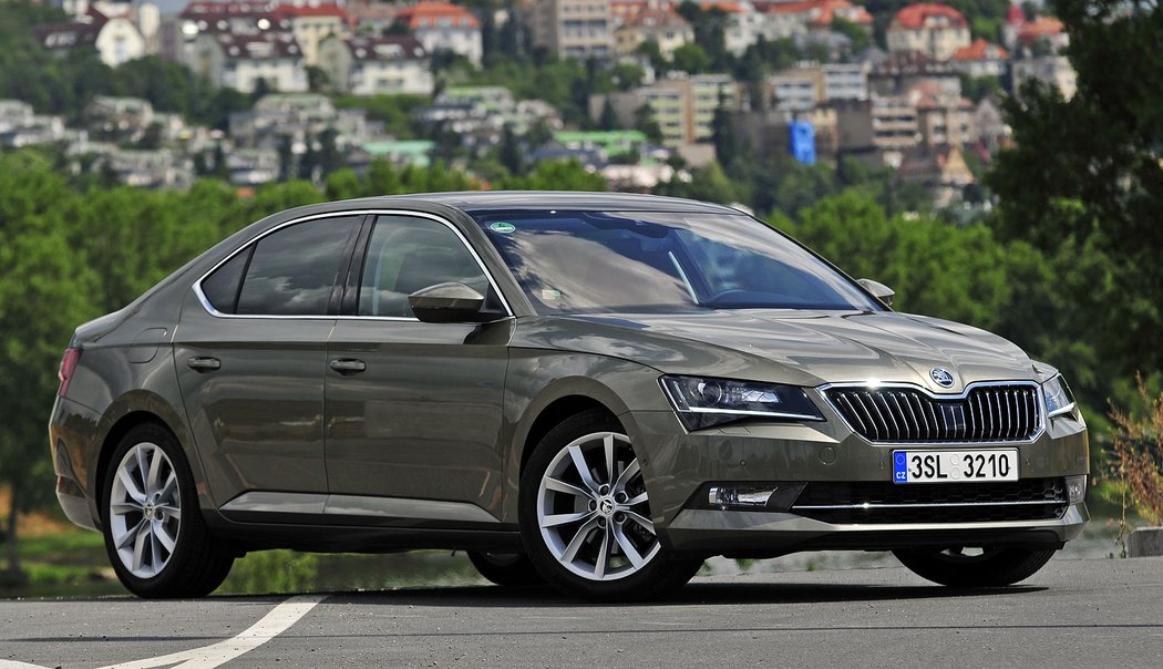 Škoda Superb