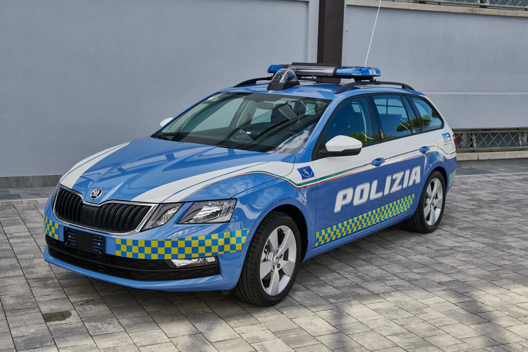 Italská policejní Octavia Combi.