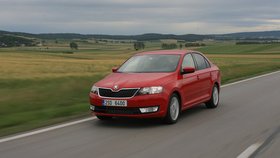 Škoda Rapid - Na dálnici jede v pohodě za pět litrů