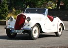 Reportáž: Měsíční dobrodružství se Škodou Popular Roadster (1937)