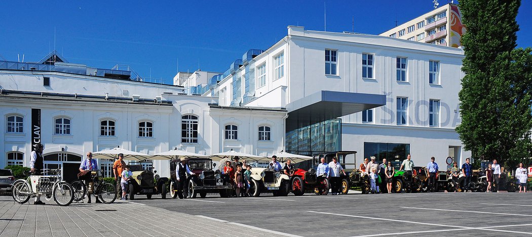 Concours d´ Elegance Chateau Loučeň 2015