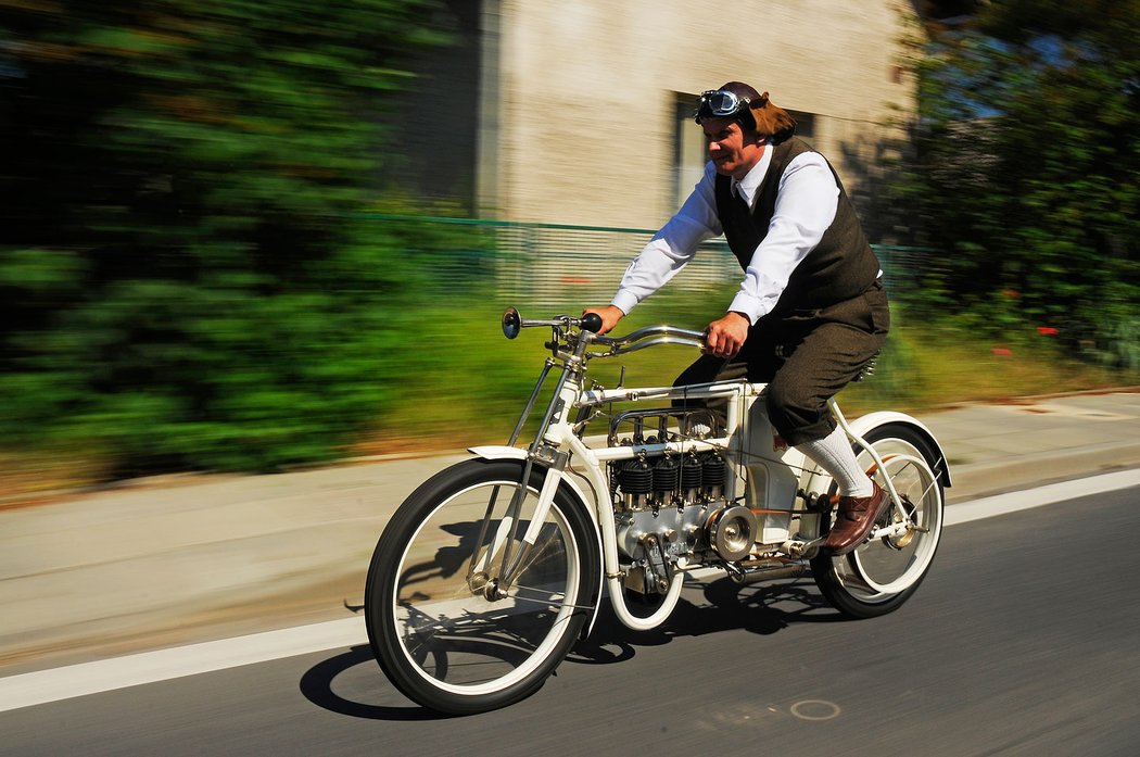 Concours d´ Elegance Chateau Loučeň 2015