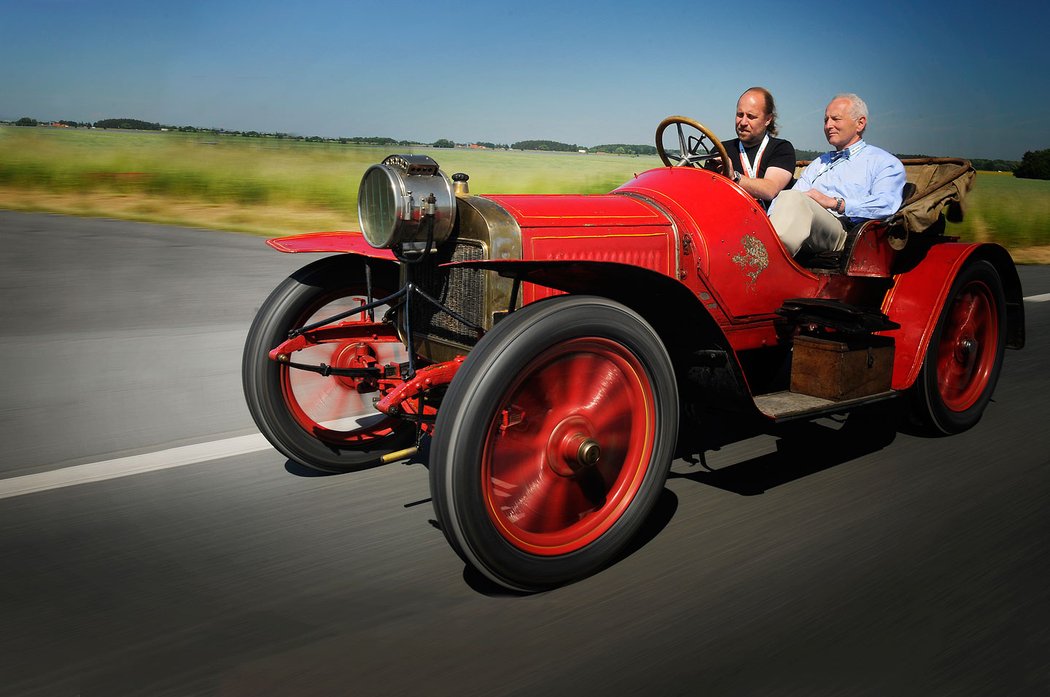 Concours d´ Elegance Chateau Loučeň 2015