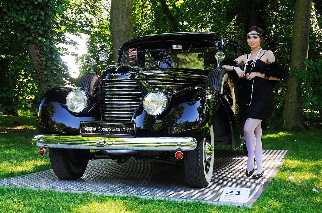 Concours d´ Elegance Chateau Loučeň 2015