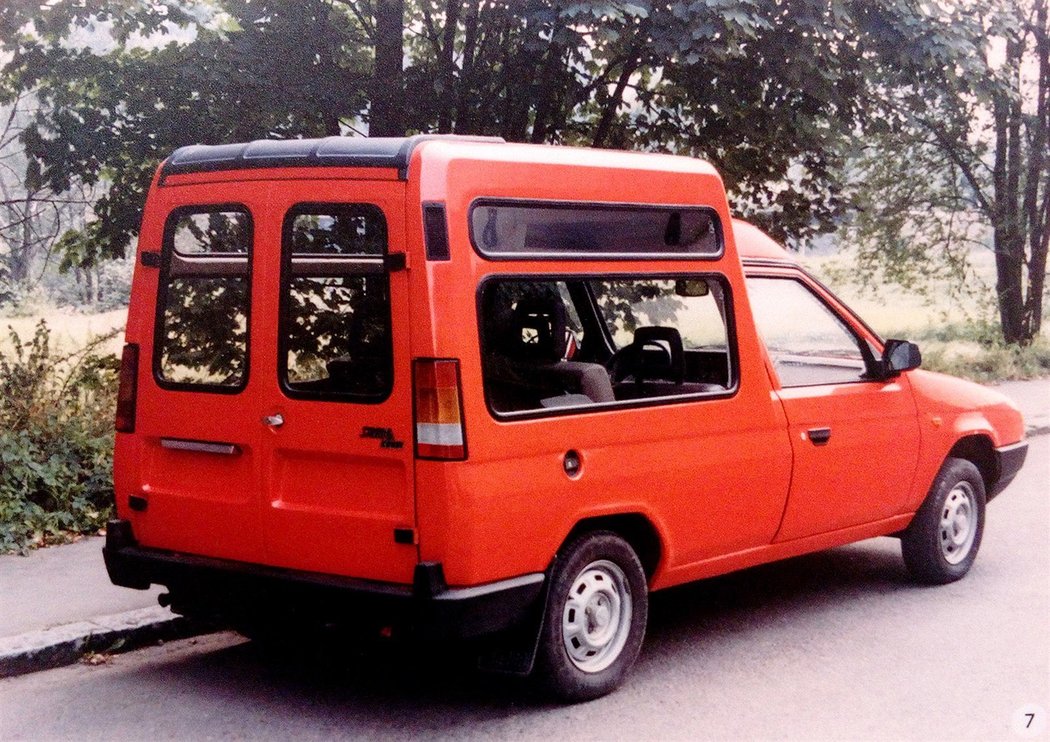 Škoda Š 784 Savana Combi