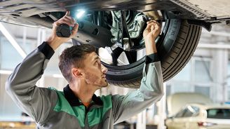 Předplacený servis Škoda Auto: Jasné náklady, delší jistota. I pro starší vozy! Předplacený servis Škoda Auto: Jasné náklady, delší jistota. I pro starší vozy!