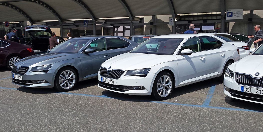 Škoda Superb