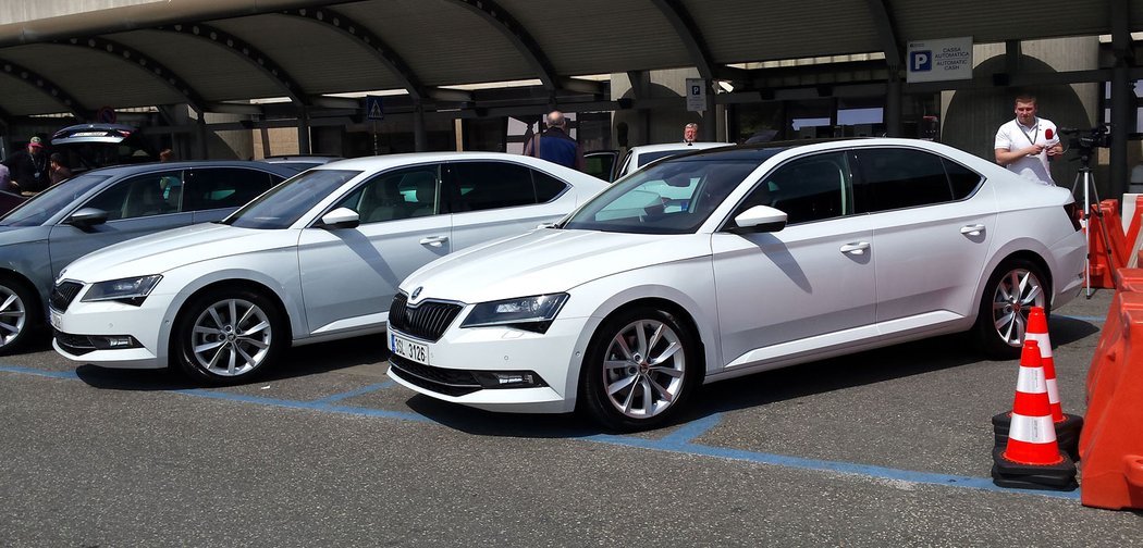 Škoda Superb