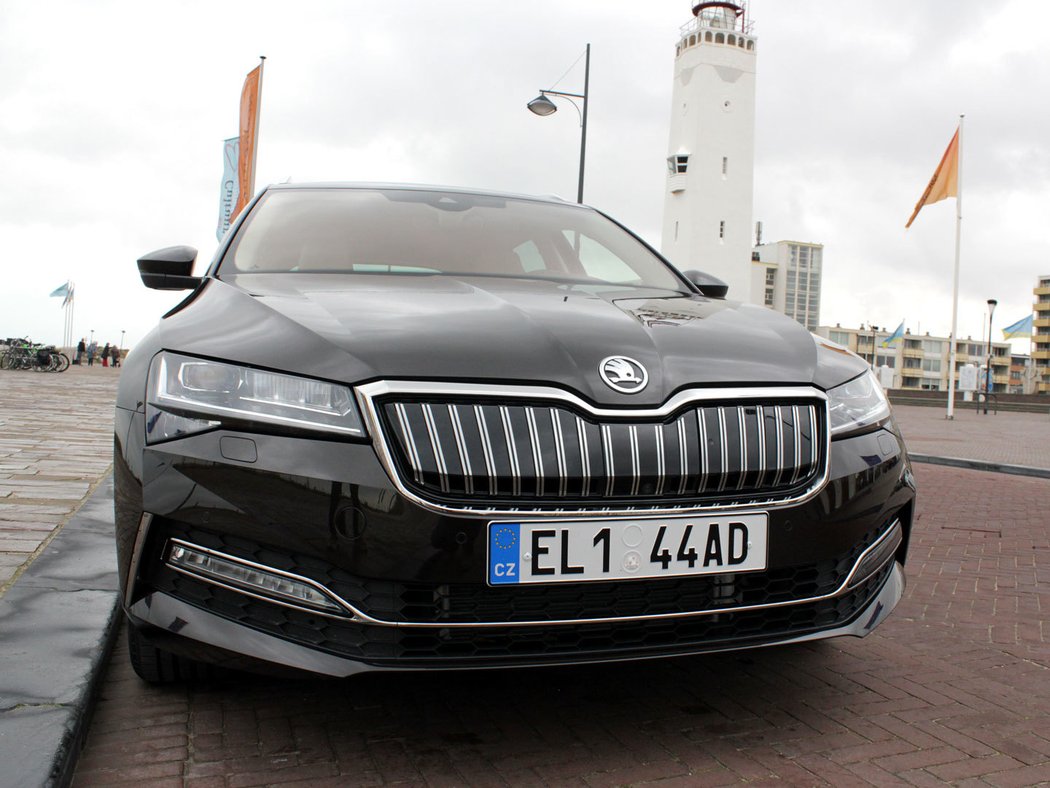 Škoda Superb Combi iV