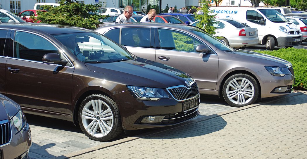 Škoda Superb