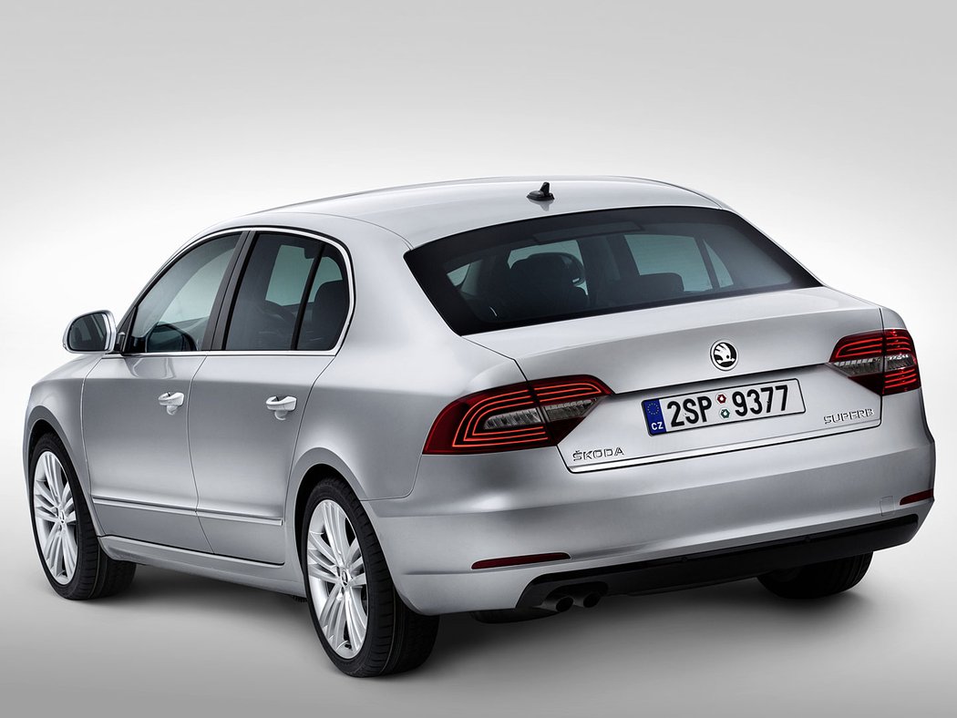 Škoda Superb facelift, 2013