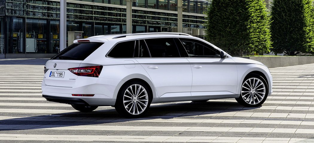 Škoda Superb