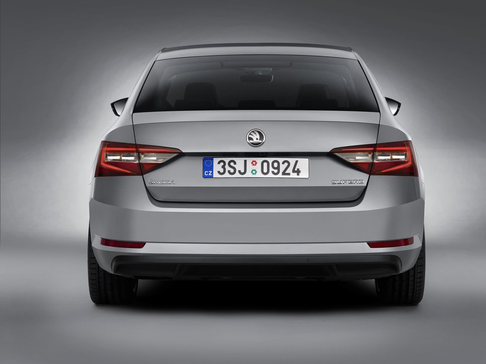 Škoda Superb III