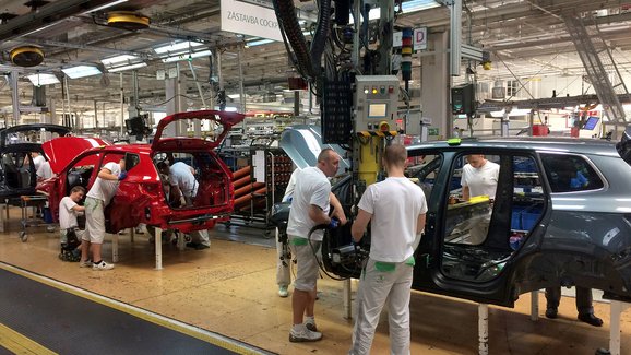 Odbory Škoda Auto vyjednaly pro zaměstnance mimořádnou prémii