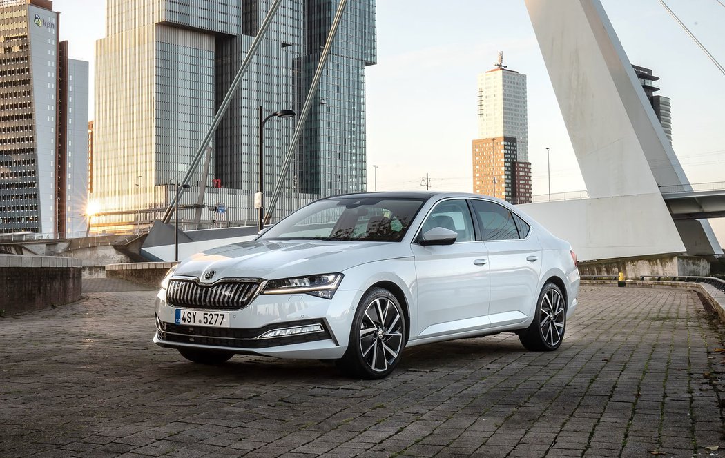 Škoda Superb iV