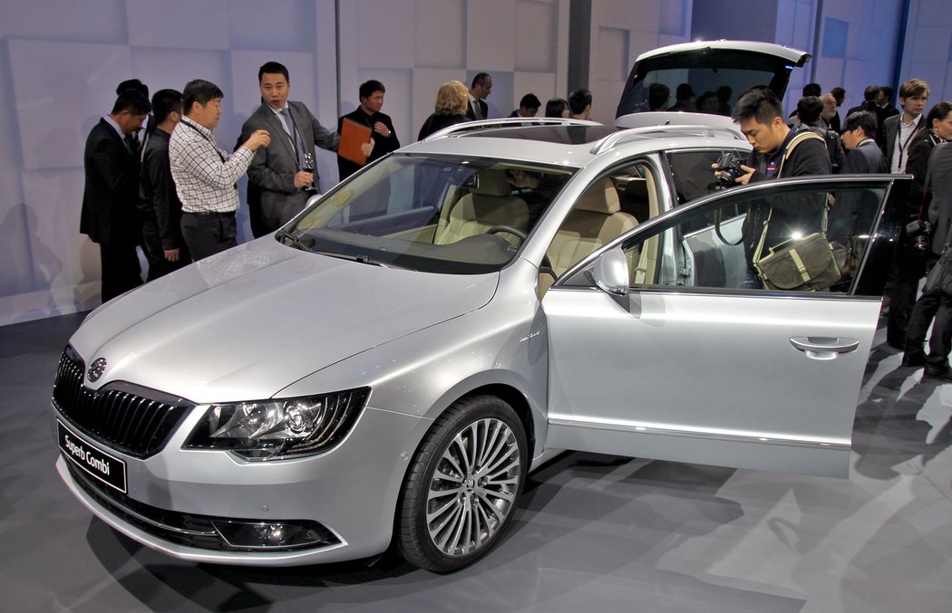 Škoda Superb