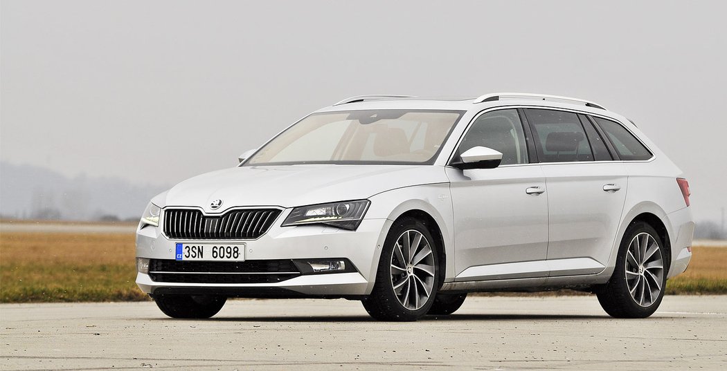 Škoda Superb