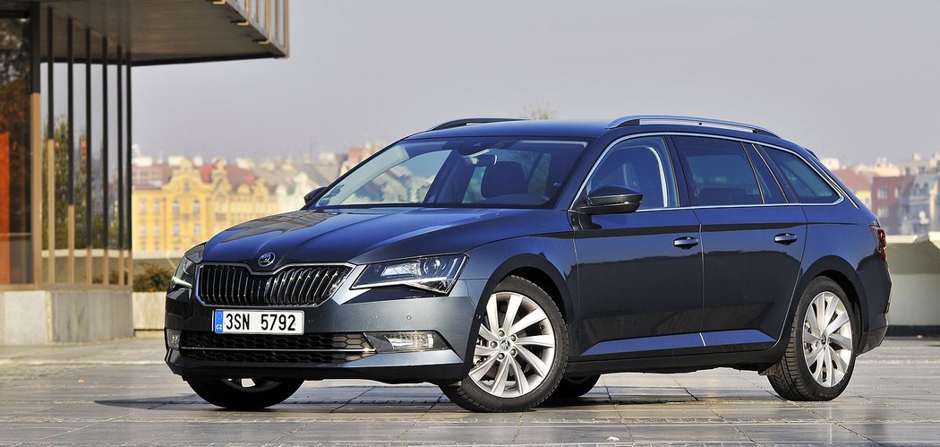 Škoda Superb