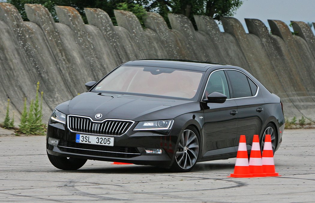 Škoda Superb