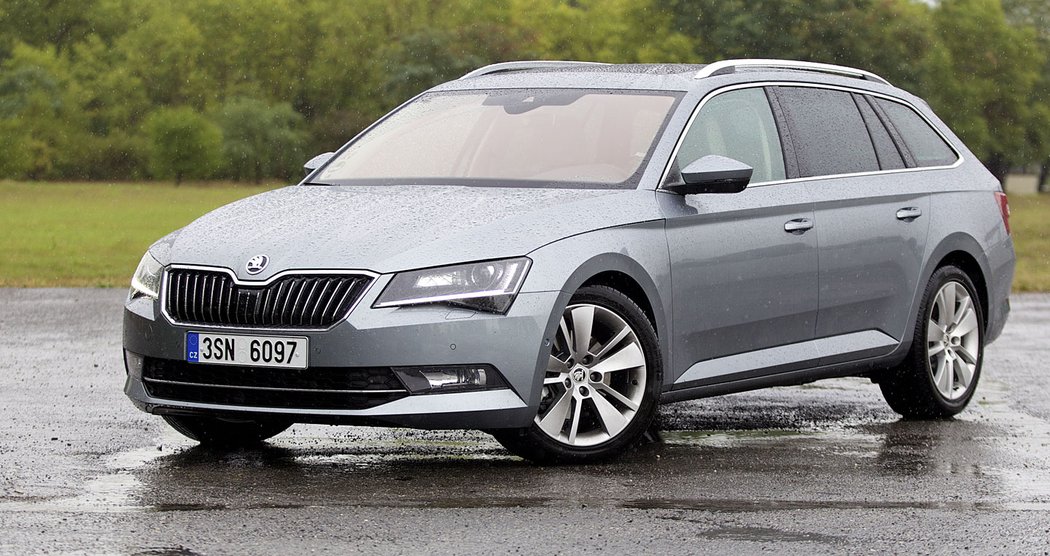 Škoda Superb