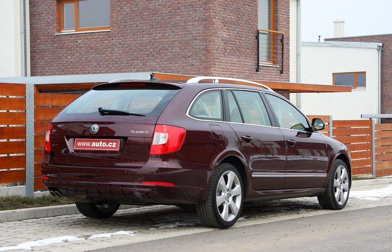 Škoda Superb